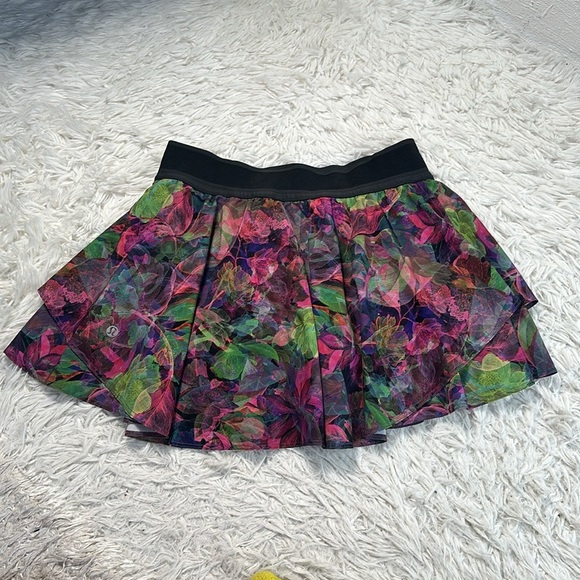 Lululemon Court Rival High-Rise Skirt Vivid Floral Tone Multi - Picture 6 of 8